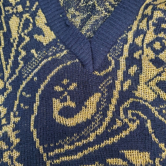 Vintage andriano by i. fatigati Knit Sweater - Picture 3 of 6